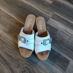 REBA White Leather & Faux Wood Platform Shoes with Rhinestone Buckle Sz 7